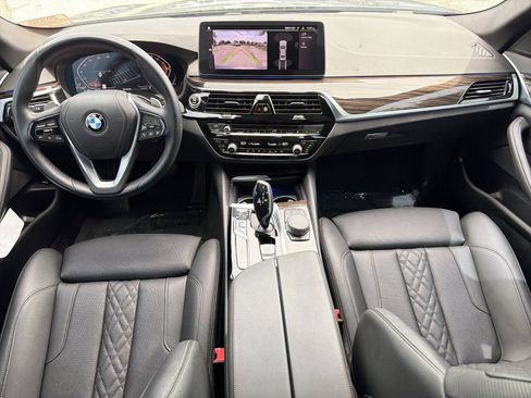 Used 2023 BMW 540i w/ Convenience Package RWD image 14