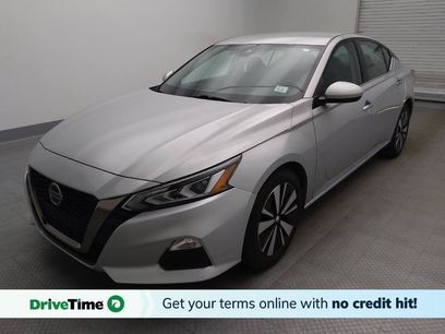 Used 2022 Nissan Altima 2.5 SV