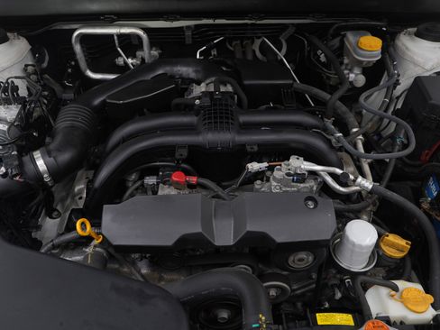 Used 2017 Subaru Outback 2.5i Premium image 26