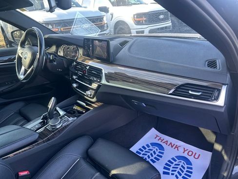 Used 2017 BMW 540i image 44