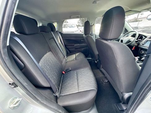 Used 2022 Mitsubishi Outlander Sport ES image 25