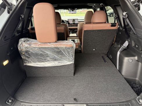 Used 2025 Mitsubishi Outlander SEL image 48