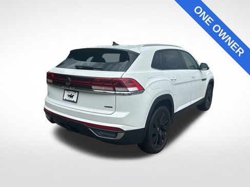Used 2024 Volkswagen Atlas Cross Sport SE AWD/4WD image 3