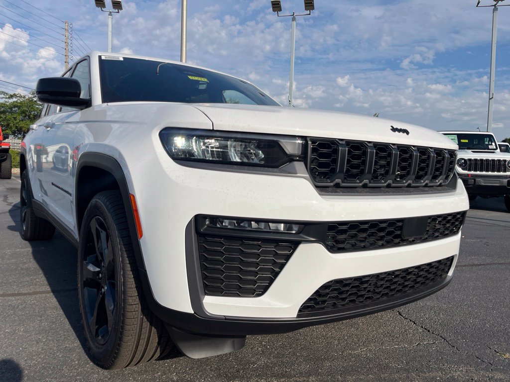 New 2026 Jeep Grand Cherokee Limited AWD/4WD image 59