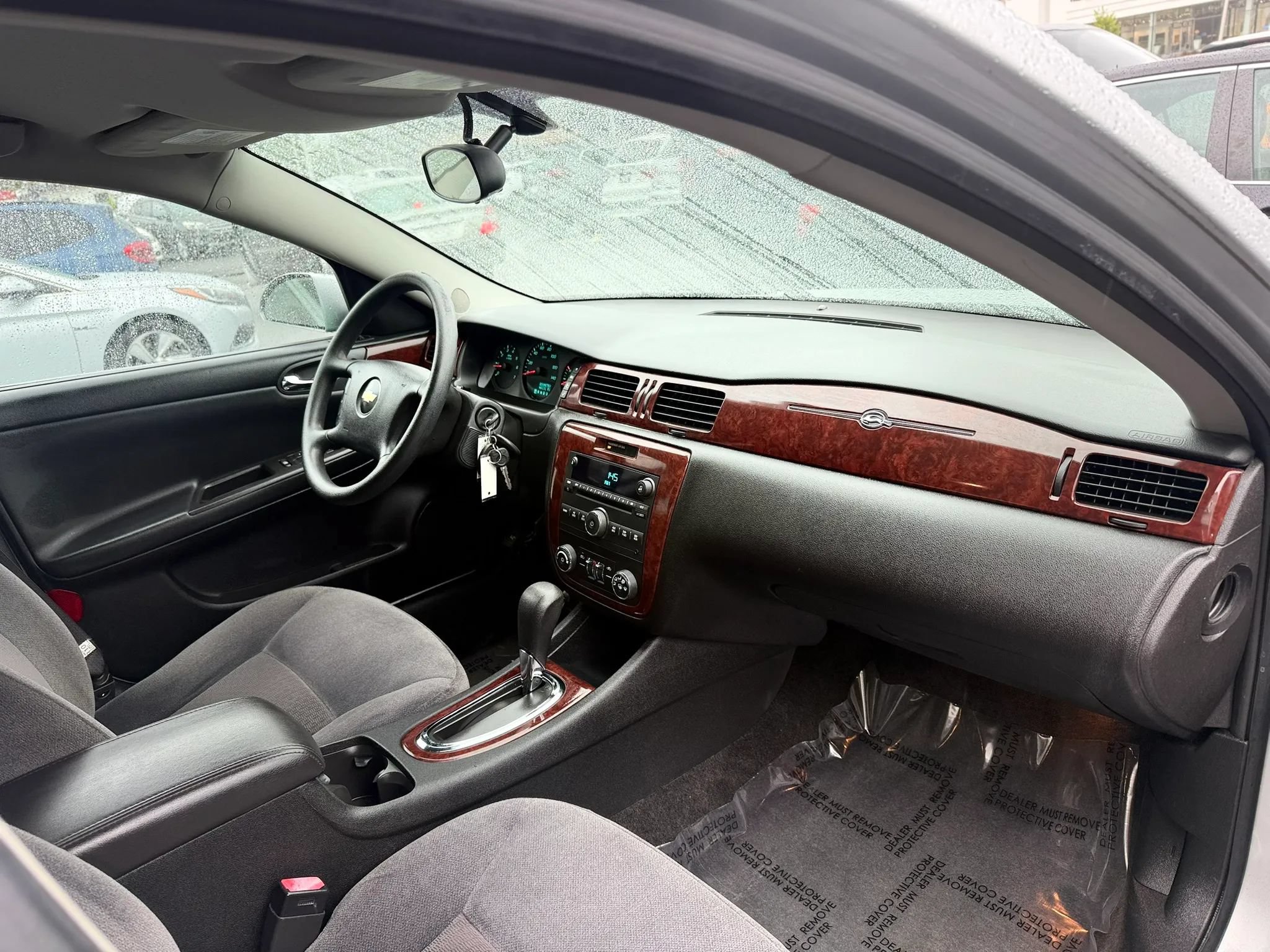 Used 2010 Chevrolet Impala LS FWD image 29