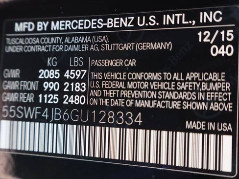 Used 2016 Mercedes-Benz C 300 Sedan image 32