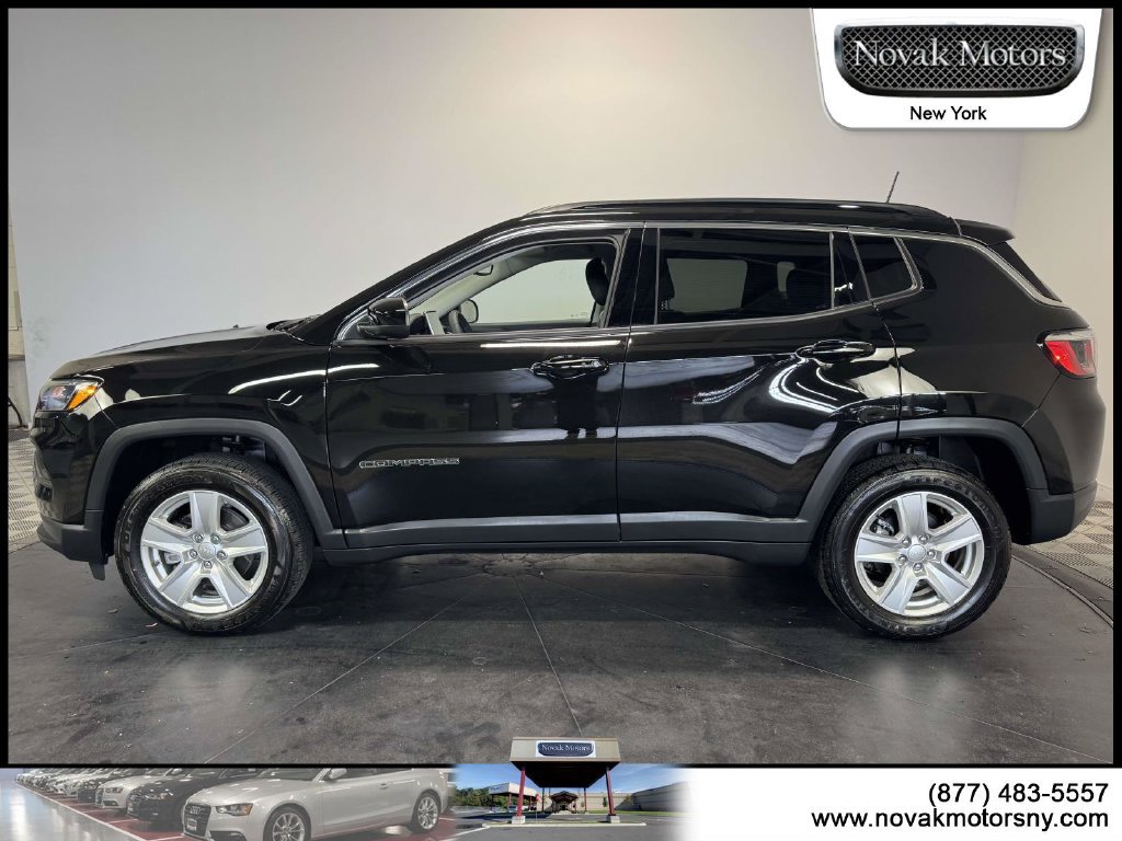 Used 2022 Jeep Compass Latitude AWD/4WD image 5