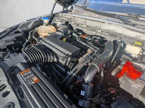 Used 2024 Lincoln Nautilus Reserve w/ Equipment Group 202A image 24