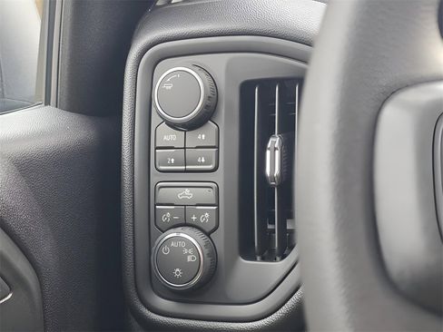 New 2026 Chevrolet Silverado 1500 W/T w/ WT Value Package image 21