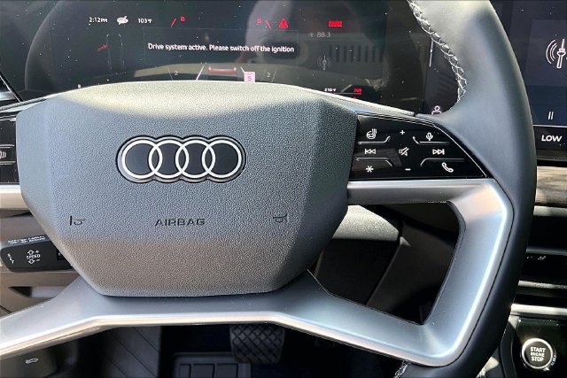 Used 2025 Audi Q5 Premium w/ Convenience Package AWD/4WD image 12