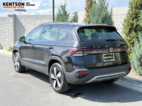 Used 2025 Volkswagen Taos S AWD/4WD image 6