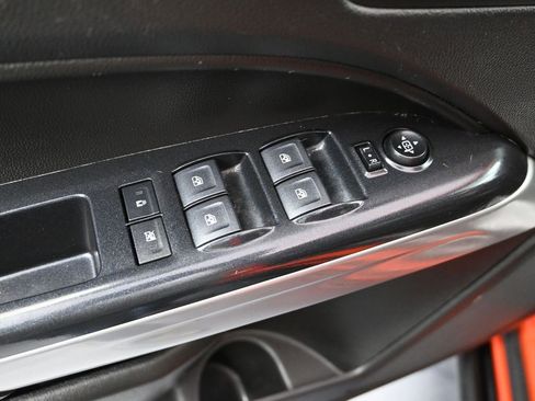 Used 2019 Chevrolet Colorado ZR2 image 12