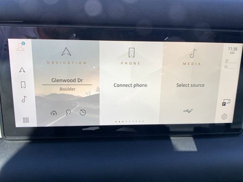 Used 2024 Land Rover Defender 110 S image 15