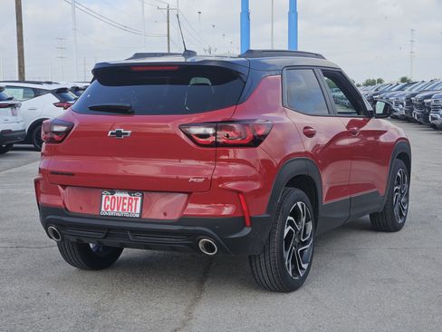 New 2026 Chevrolet TrailBlazer RS w/ Convenience Package FWD image 3