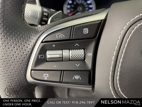 Used 2024 Genesis G70 3.3T Advanced w/ Sport Prestige Package image 27