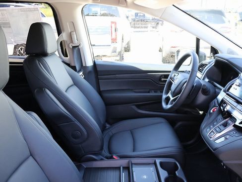 New 2026 Honda Odyssey EX-L image 6