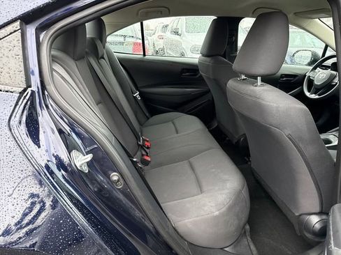 Used 2023 Toyota Corolla LE image 12