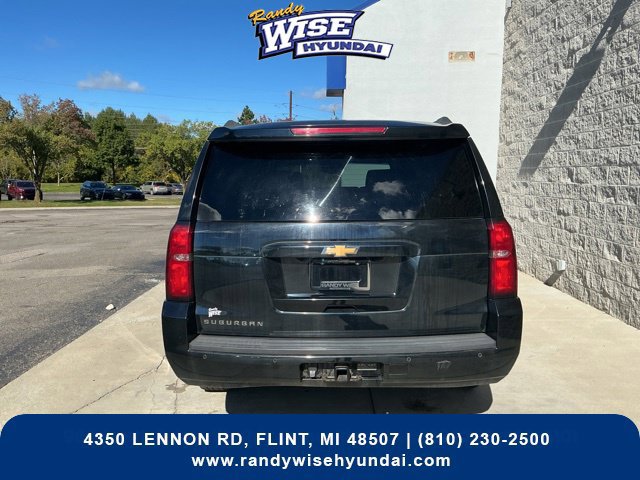 Used 2018 Chevrolet Suburban LT AWD/4WD image 8