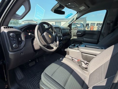 Used 2022 Chevrolet Silverado 1500 Custom AWD/4WD image 4