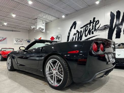 Used 2008 Chevrolet Corvette Convertible w/ Preferred Equipment Group RWD image 4