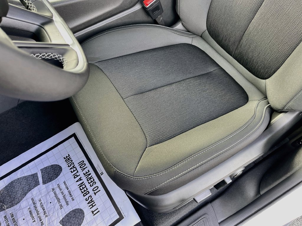New 2026 Jeep Grand Cherokee Laredo X RWD image 18