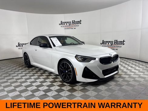 Used 2025 BMW M240i Coupe RWD image 4