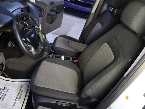 Used 2020 Ford Transit Connect XL image 22