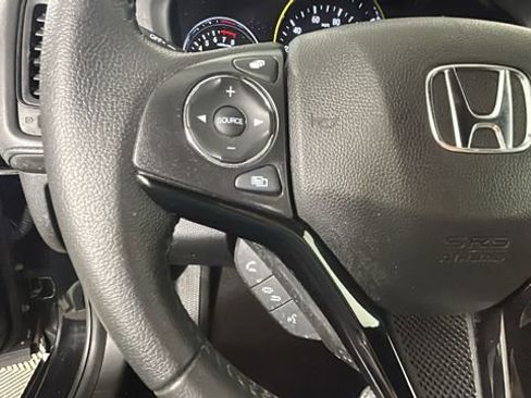 Used 2022 Honda HR-V Sport image 16