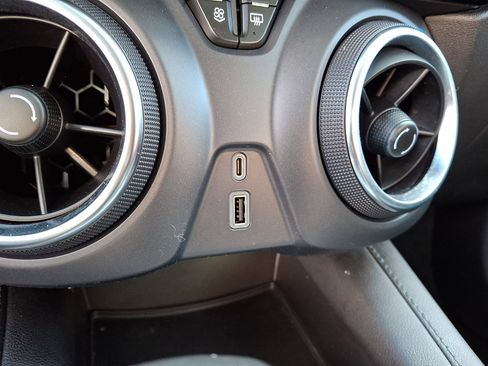 Certified 2022 Chevrolet Blazer LT image 26