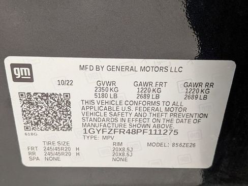 Certified 2023 Cadillac XT4 Sport w/ Cold Weather Package AWD/4WD image 28