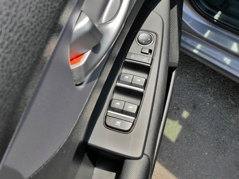 Used 2024 Kia Forte LXS FWD image 19