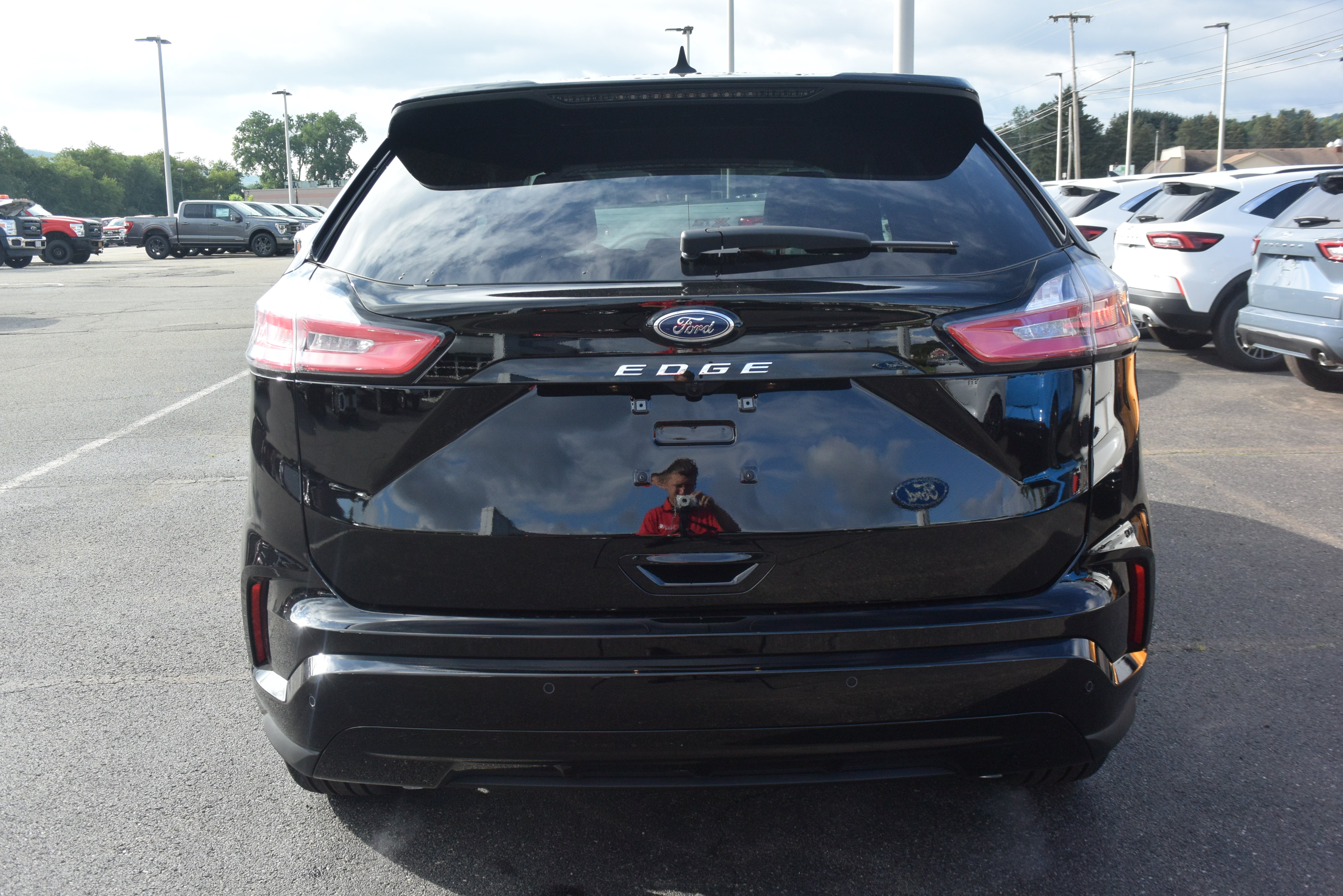 Used 2024 Ford Edge ST-Line AWD/4WD image 5
