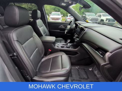 Used 2024 Chevrolet Traverse LT AWD/4WD image 28