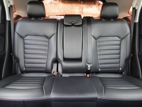 Certified 2024 Ford Edge SEL image 20