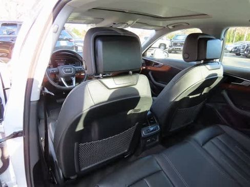 Used 2022 Audi A4 2.0T Premium Plus w/ Premium Plus Package image 14
