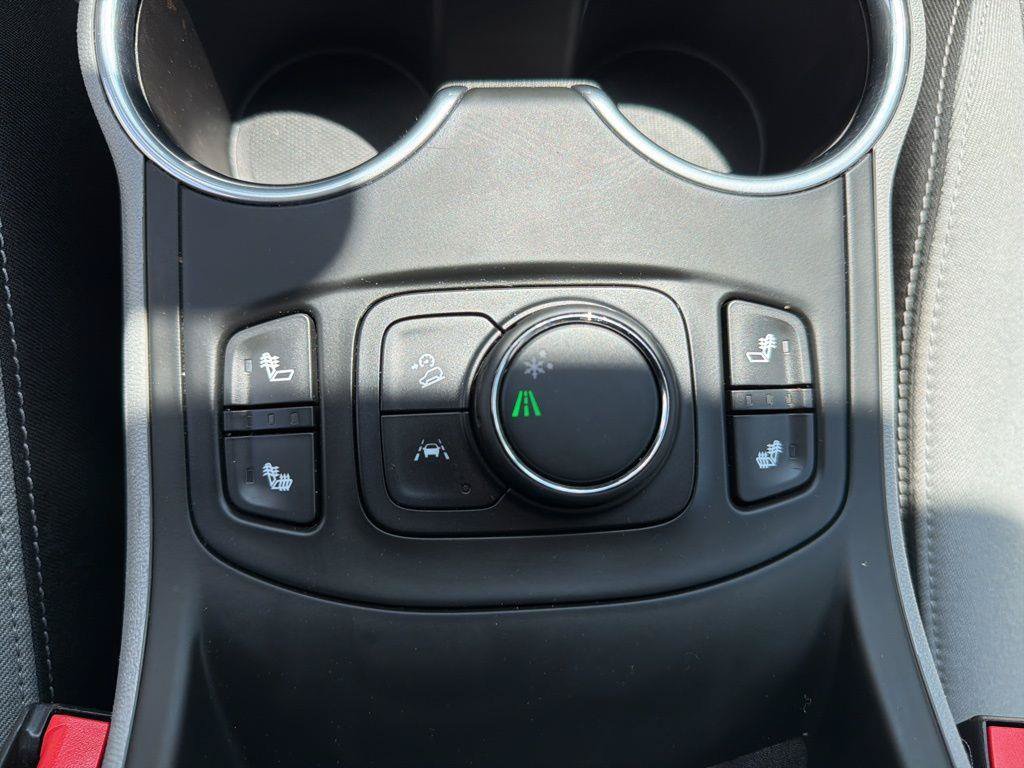 Used 2022 GMC Terrain SLE w/ Driver Convenience Package FWD image 42