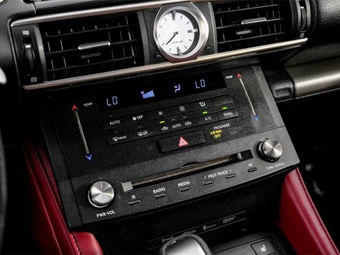 Used 2017 Lexus RC 200t F Sport image 28