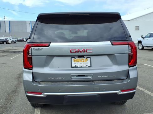 New 2026 GMC Yukon Elevation w/ Elevation Premium Package AWD/4WD image 5