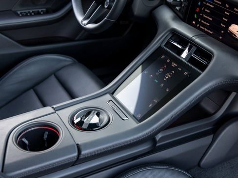 Certified 2024 Porsche Taycan GTS image 53