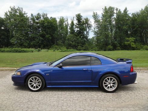 Used 2003 Ford Mustang GT RWD image 5
