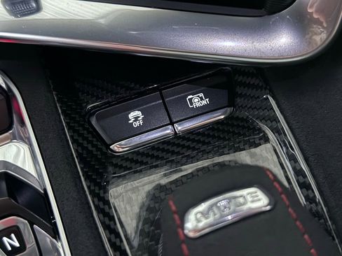 Used 2021 Chevrolet Corvette Stingray Premium Cpe w/ Z51 Performance Package image 29