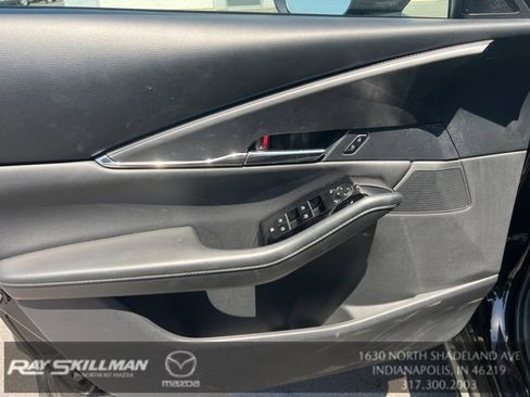 Certified 2024 MAZDA CX-30 AWD 2.5 S w/ Preferred Package image 28