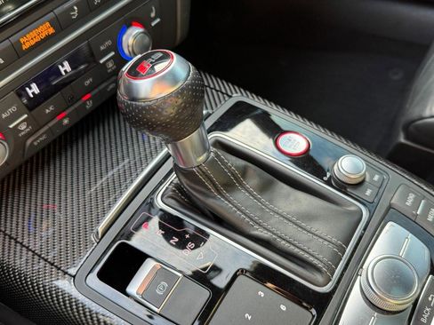 Used 2017 Audi RS 7 Prestige w/ Carbon-Optic Package image 21