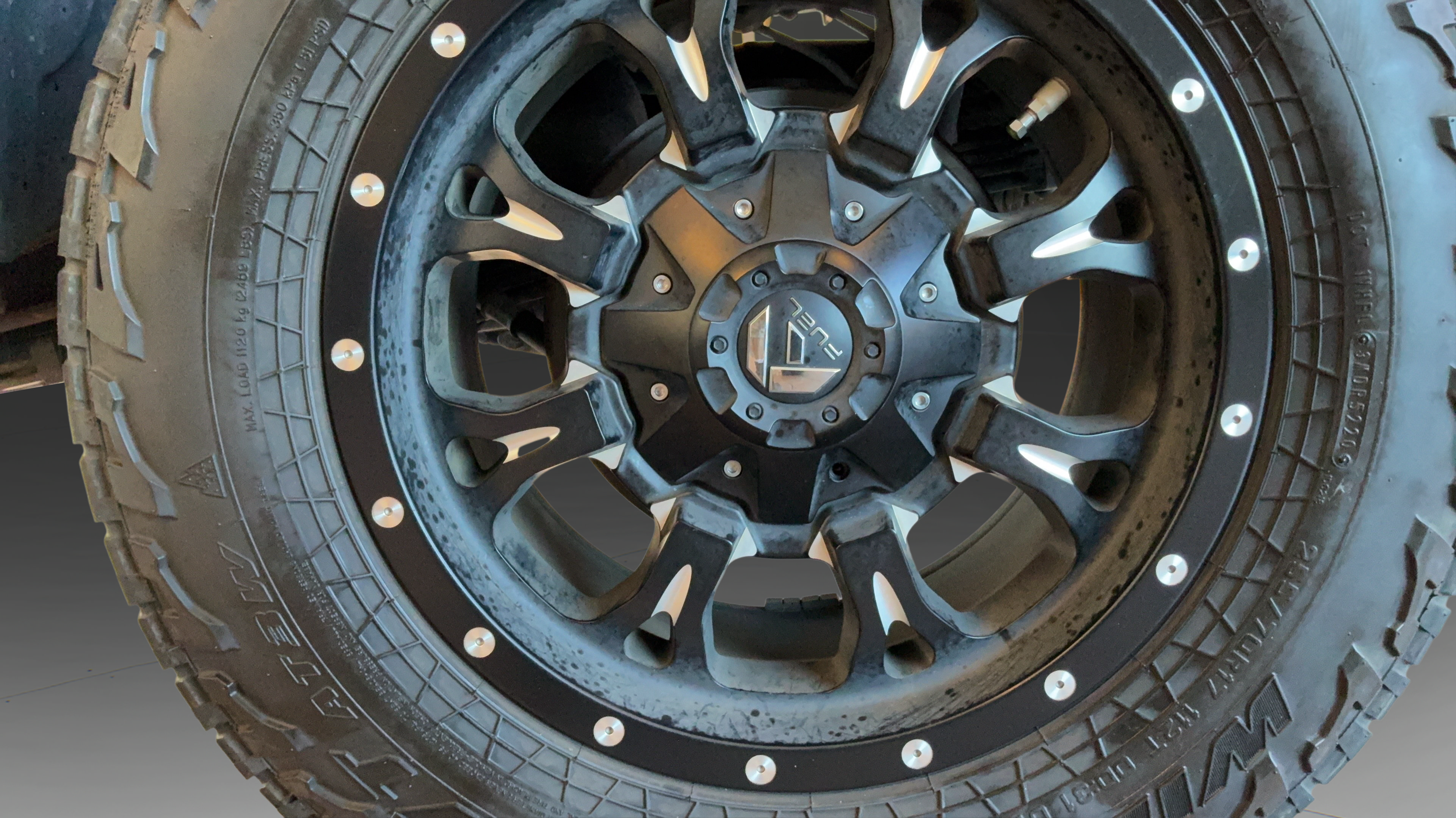 Used 2021 Toyota Tacoma SR5 RWD image 39