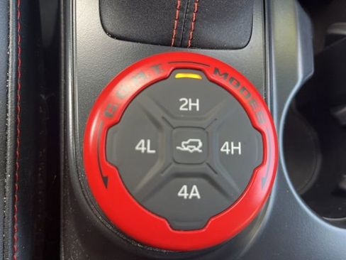 Used 2024 Ford Bronco Raptor image 23