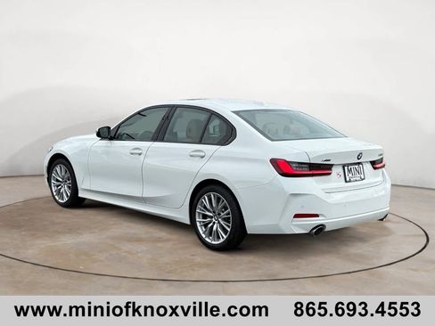 Used 2023 BMW 330i xDrive Sedan w/ Premium Package image 5