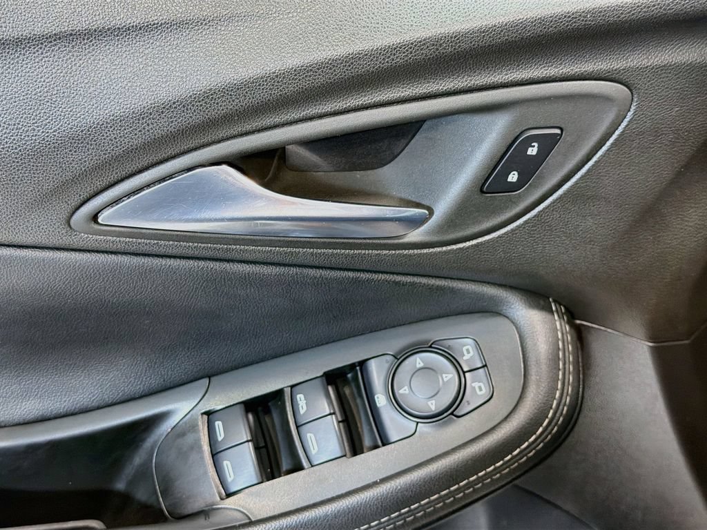 Used 2022 Buick Encore GX Preferred FWD image 17