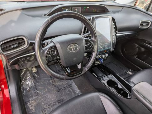 Used 2020 Toyota Prius Prime Limited FWD image 16