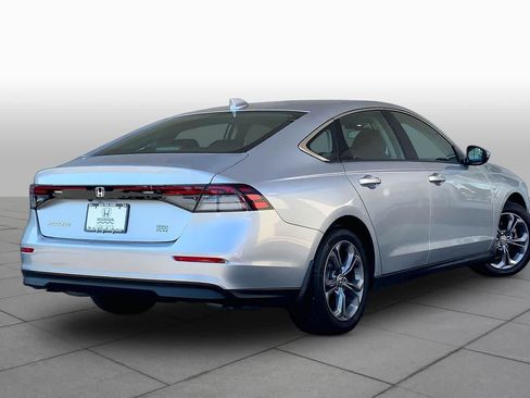 Used 2024 Honda Accord EX image 13