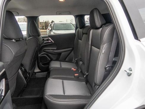 New 2025 Mitsubishi Outlander ES image 22